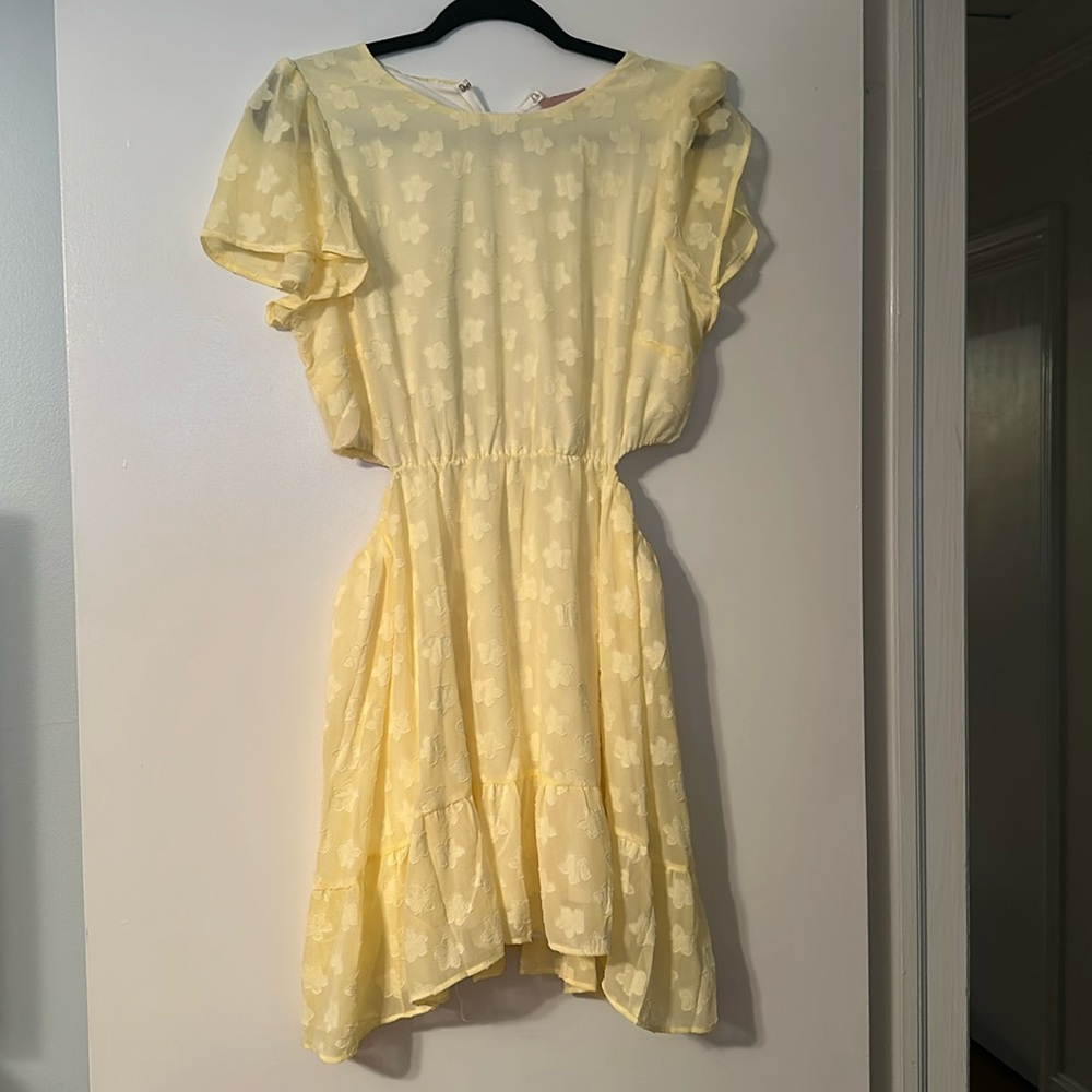 Yellow show me your Mumu with side cutouts